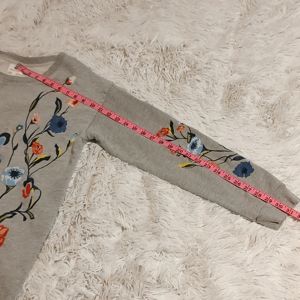 Sundry Gray Floral Embroidered Sweatshirt - Picture 9 of 13